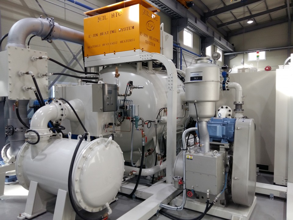 0442e1b6d6ec387fccf18b6ff4a36c98_1513572